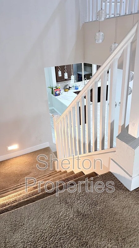Building Photo - 5229 N 79th Dr