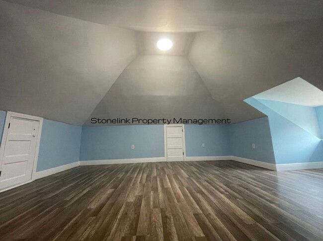Building Photo - *80 Wood Street