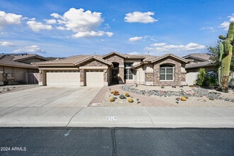 Building Photo - 6520 W Robin Ln