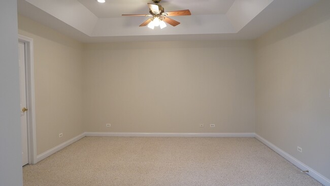 Building Photo - 2664 Goldenrod Ln