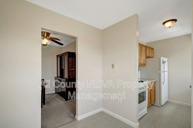 Building Photo - 438 N Armistead St