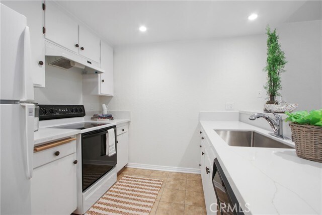 Building Photo - 63 Cresta Verde Dr