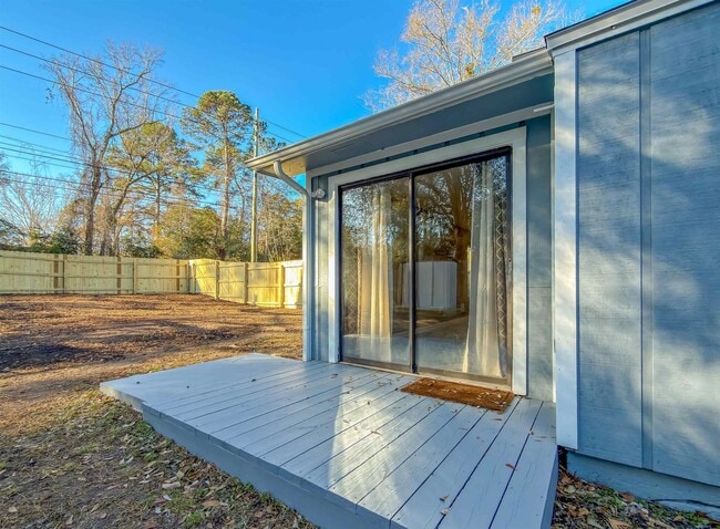 Building Photo - 1801 Meriadoc Rd