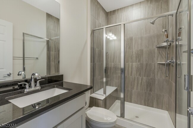 Building Photo - 17 Gala Ct