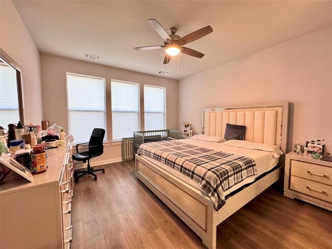 Building Photo - 2213 Nightjar Song Dr