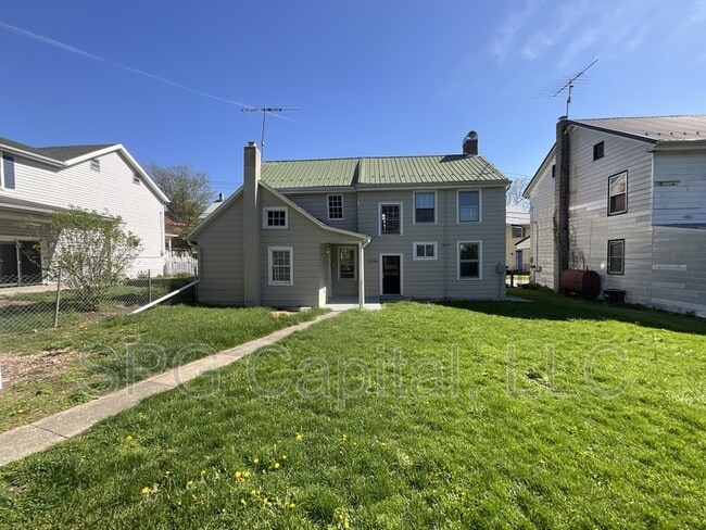 Building Photo - 12986 Main St