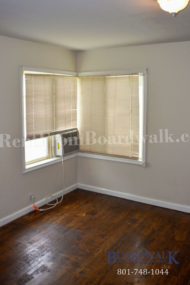 Building Photo - 1247 E 1300 S