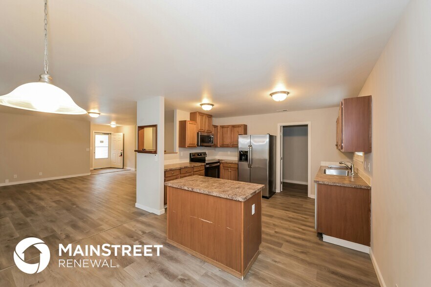 Building Photo - 2007 179th St Ct E