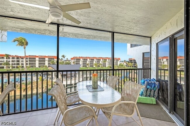 Building Photo - 2445 W Gulf Dr