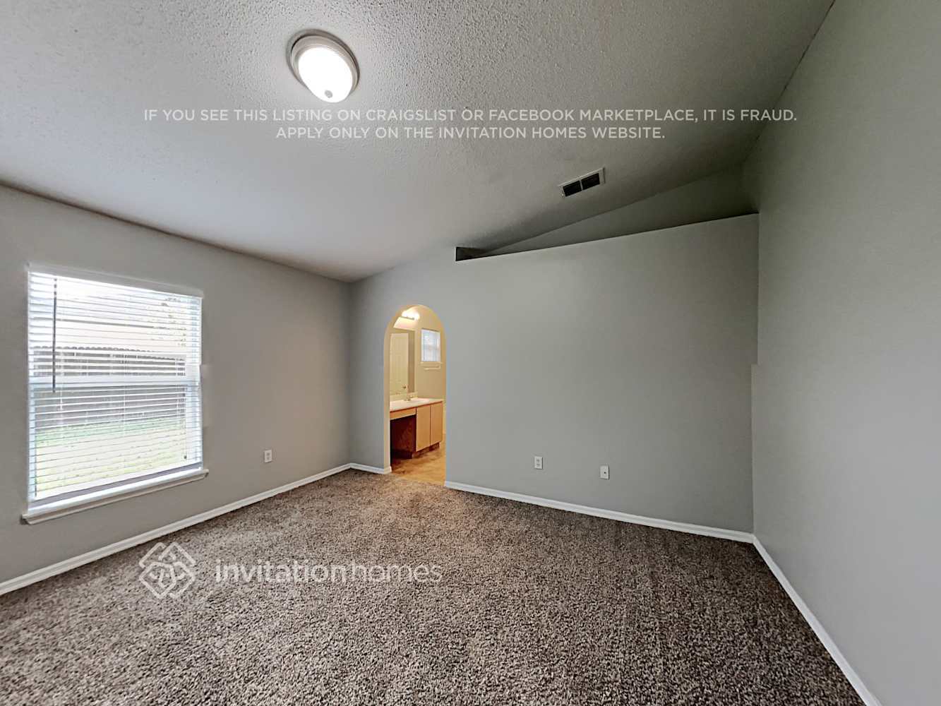 Building Photo - 619 Grand Royal Cir