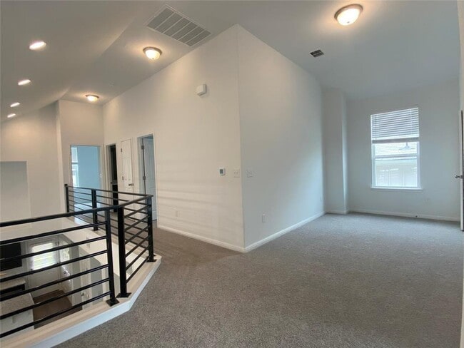 Building Photo - 11105 El Capitan Dr