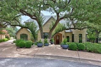 Building Photo - 2805 Calaw Cove