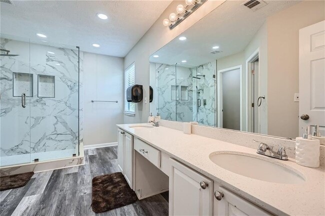 Building Photo - 3370 Flagstone Trce