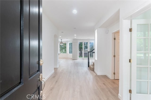 Building Photo - 562 Ravensbury St