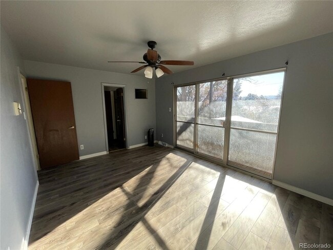 Building Photo - 2833 S Depew St