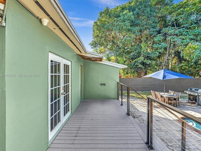 Building Photo - 1731 NW 7th Terrace