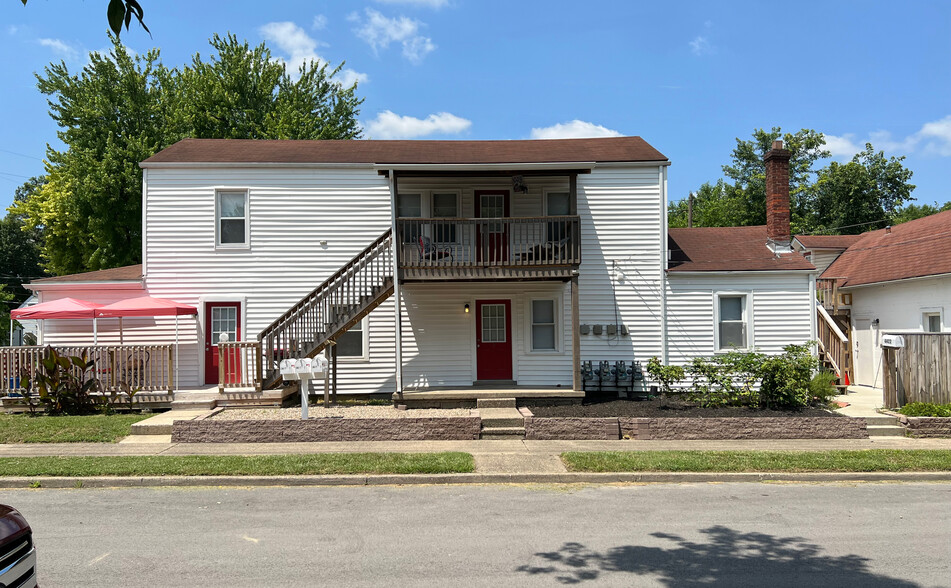 1st Floor Porch & Entry - 139 E Southern Heights Ave