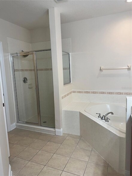 Building Photo - 7441 Regina Way