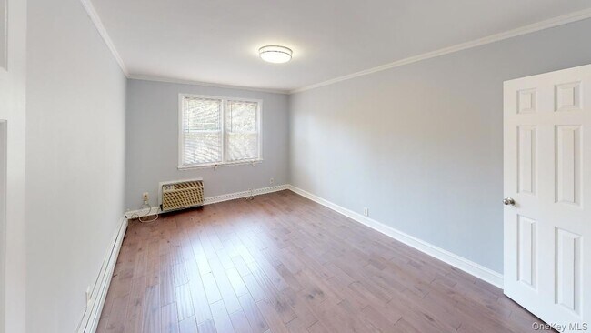 Building Photo - 67-12 Juno St