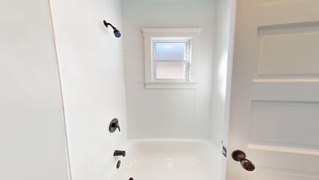 Building Photo - 7408 Dudley Ave