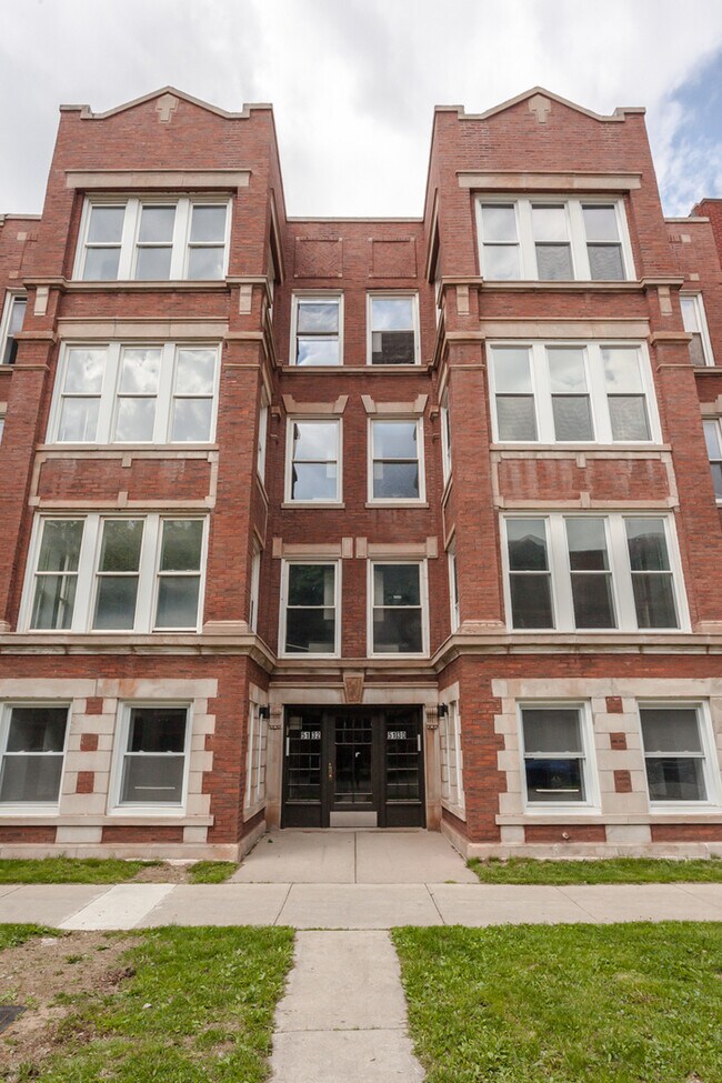 5130 S Greenwood Ave 5130 S Greenwood Ave Chicago IL 60615