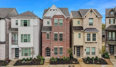 Building Photo - 2236 Palomino St