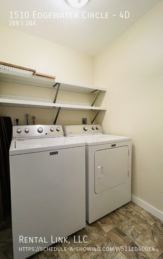 Building Photo - 1510 Edgewater Cir