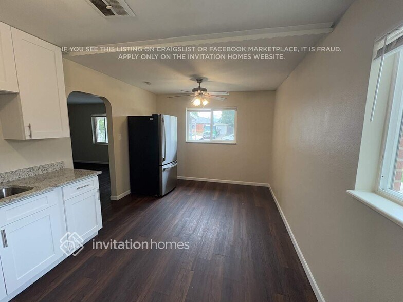 Building Photo - 9141 Lilly Ct