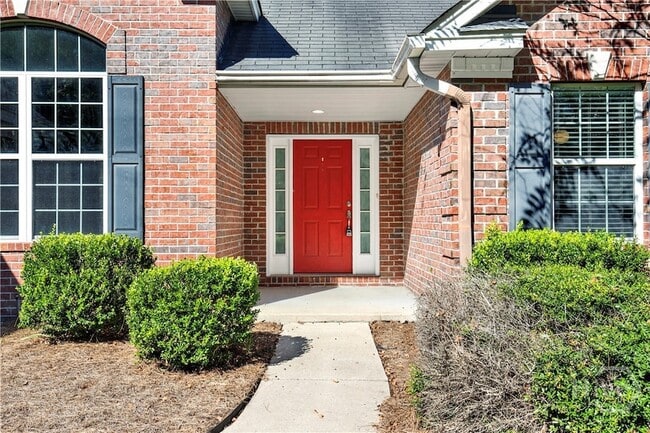 Building Photo - 387 Shady Hill Cir