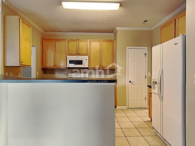 Building Photo - 28 Ginger Gold Dr