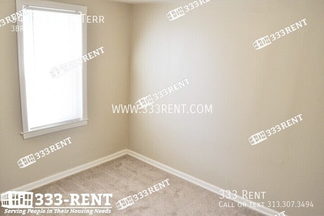Building Photo - 3440 N 56th Terrace
