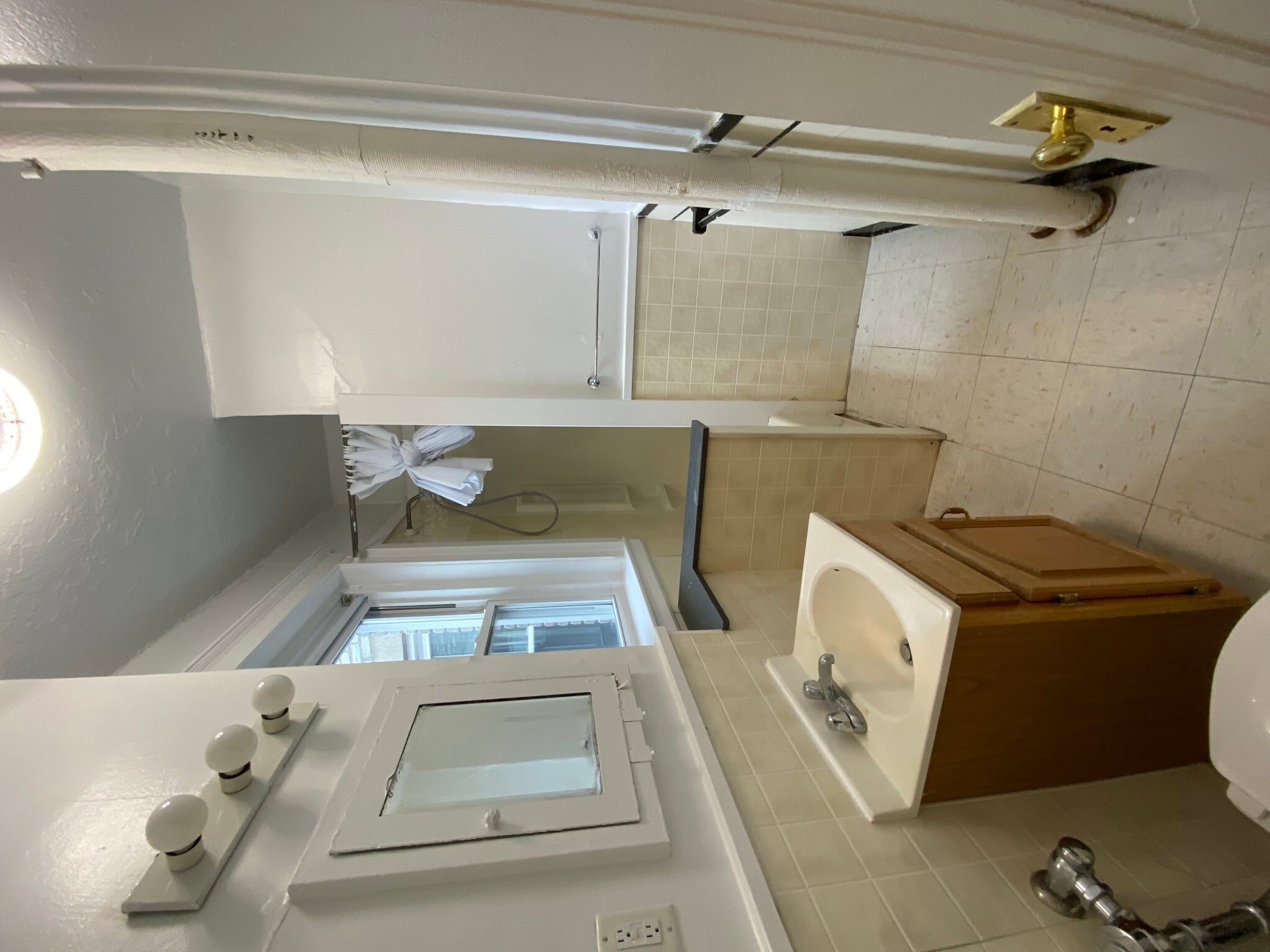 Building Photo - 1800 Commonwealth Ave