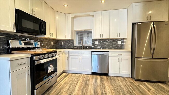 Building Photo - 8450 NW 26th St