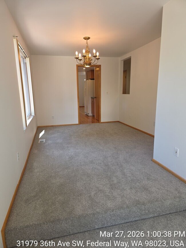 Building Photo - Twin Lakes life on a golf course -4 level home -  4 bedroom 2.5 bathroom with 2 car garage - Move...