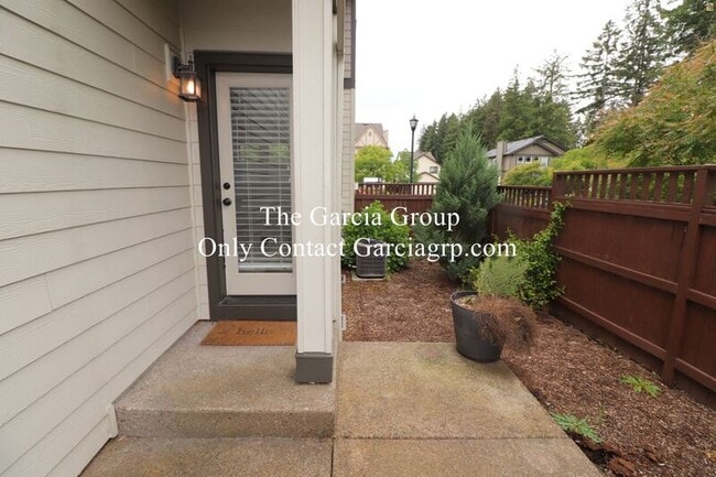 Building Photo - 13712 SW 172nd Ave