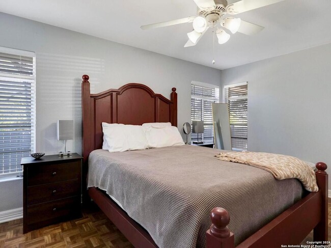 Building Photo - BEAUTIFUL TERRELL HEIGHTS 2-BEDROOM HOME ON LARGE CORNER LOT