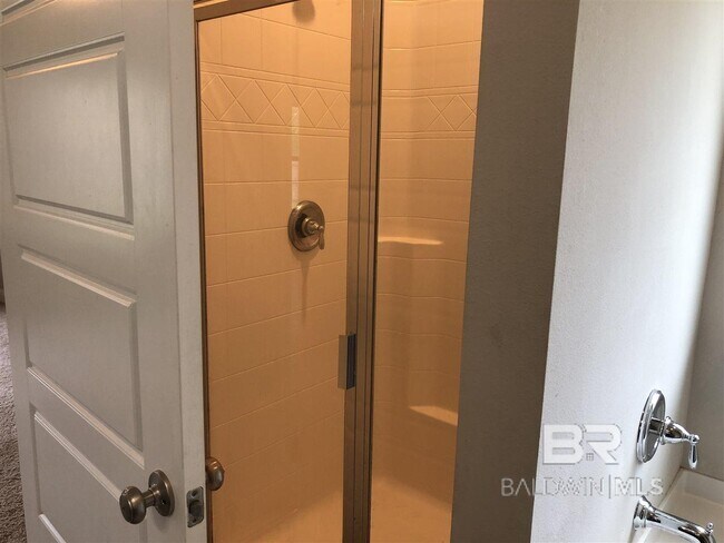 Building Photo - 23738 Havasu Dr