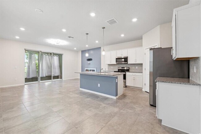 Building Photo - 5481 Elmview Xing