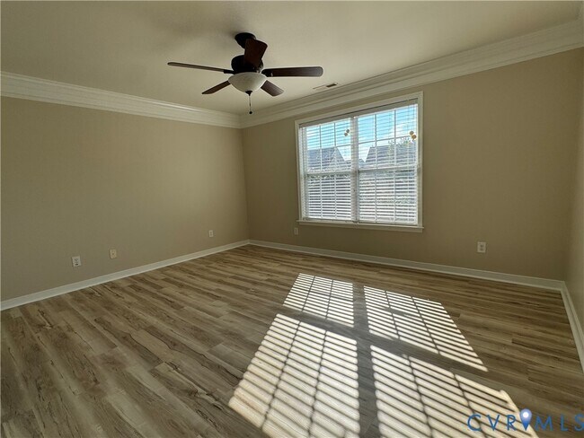 Building Photo - 940 Jamerson Ln