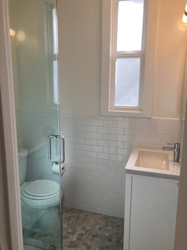 Bathroom with shower - 2791 Greenwich St