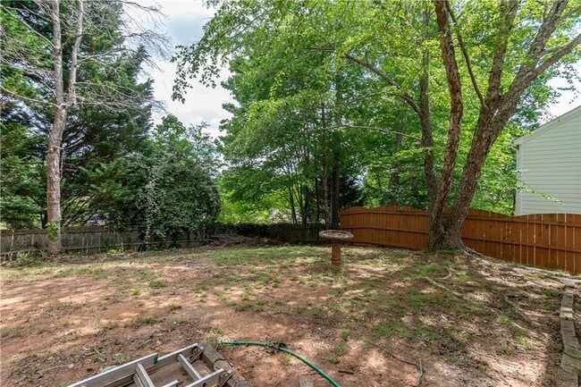 Building Photo - 3895 Tugaloo Dr NE