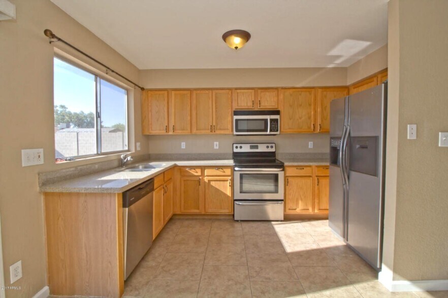 Building Photo - 18014 N 56th Ln