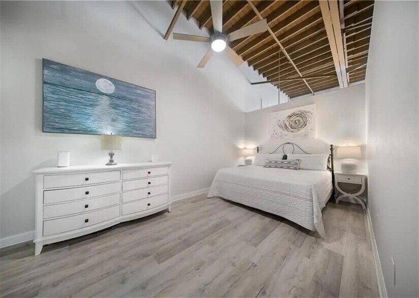 Building Photo - 308 St Louis St