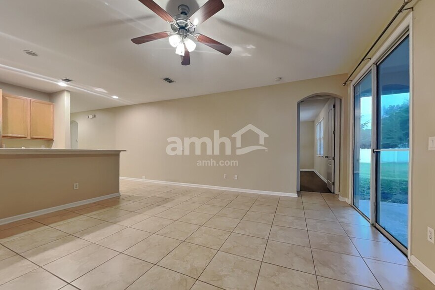 Building Photo - 3901 Ringneck Dr