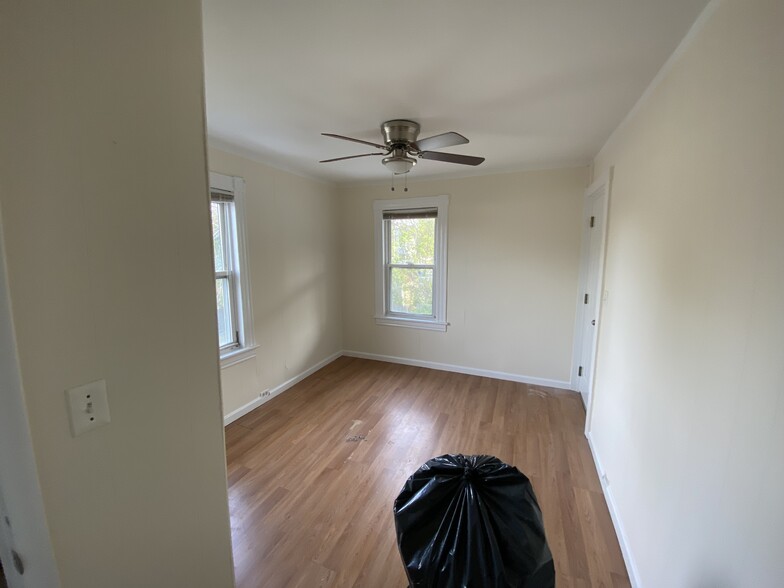 Building Photo - 368 Jackson Ave