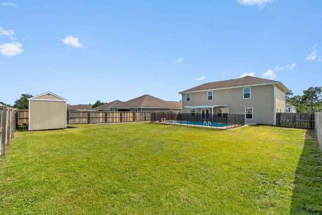 Building Photo - 4905 Kensington Ln