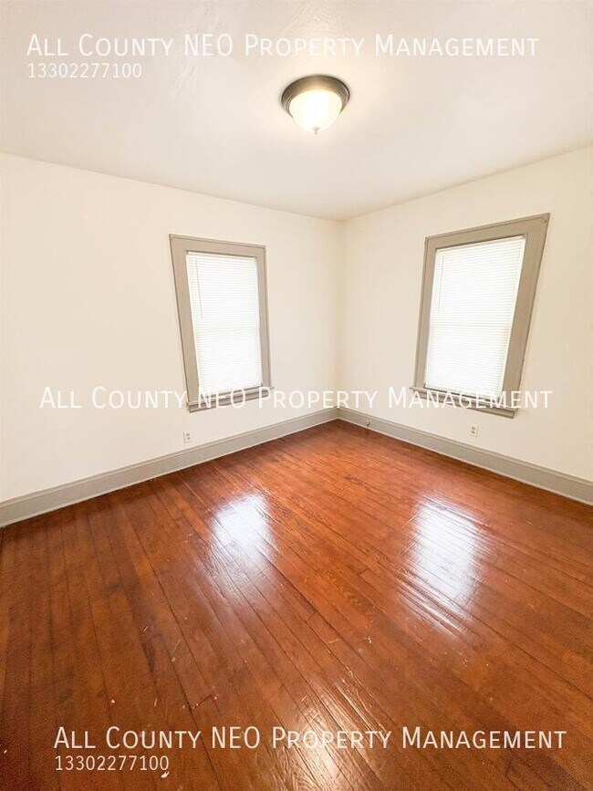 Building Photo - 841 Concord Ave