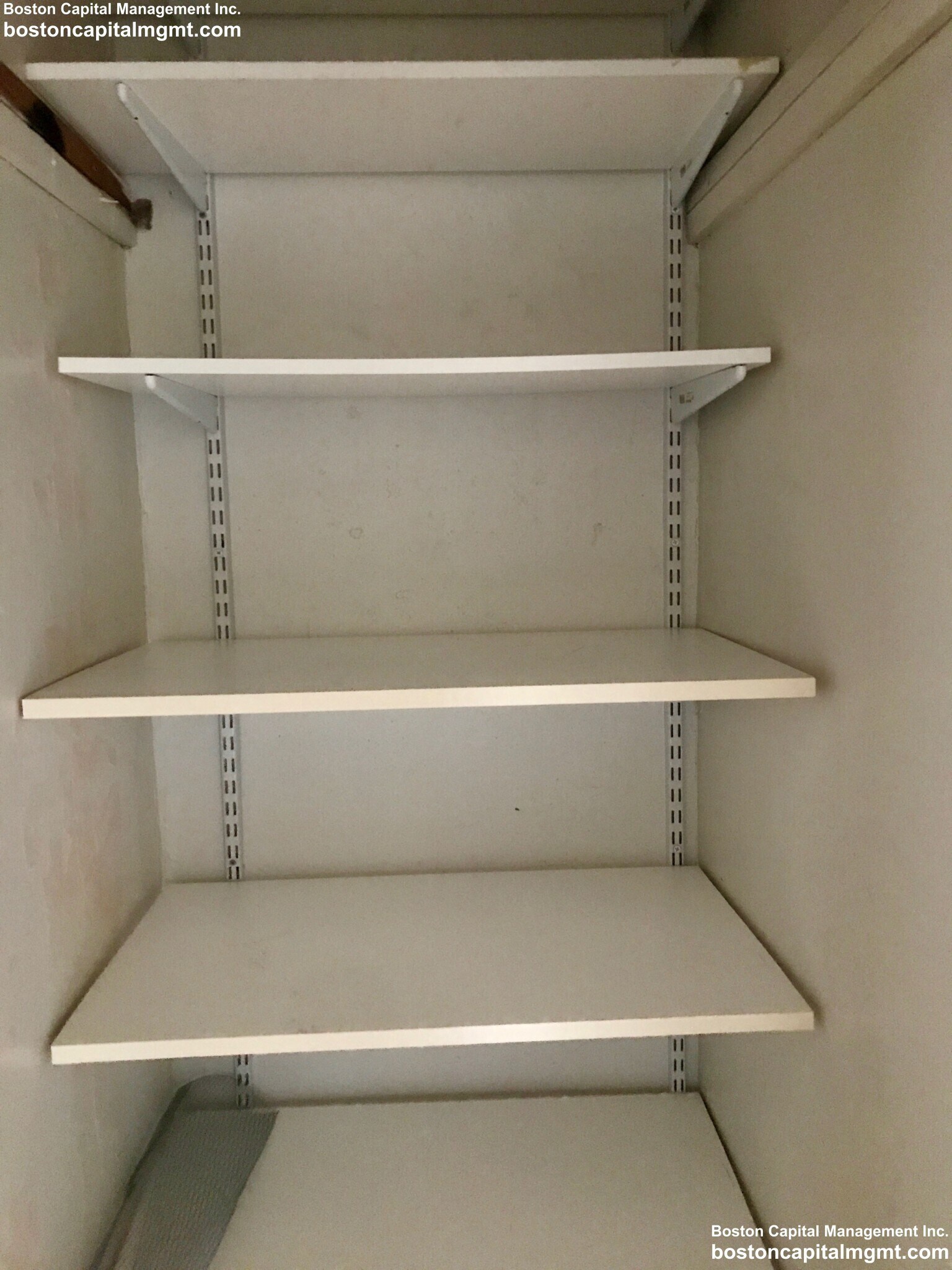 Building Photo - 55 Moreland St