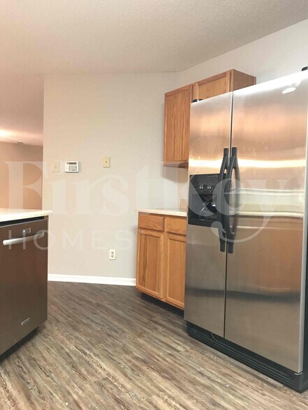 Building Photo - 6318 Cascade Cir