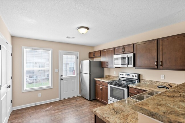 Building Photo - 363 Mcgee Ct